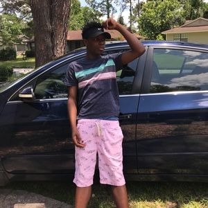 Meet your Posher, Devontae